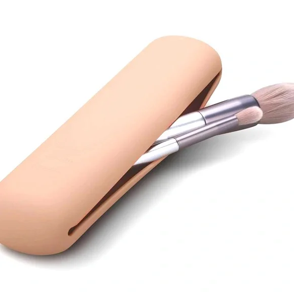 Brand new for brushes , soft silicone organizer and make up holder for travel