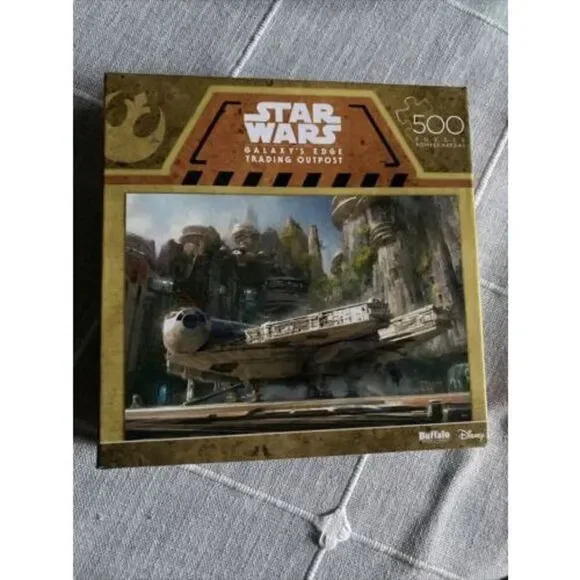 Star Wars Galaxy's Edge Trading Post 500 Piece Jigsaw Puzzle Buffalo Games NEW