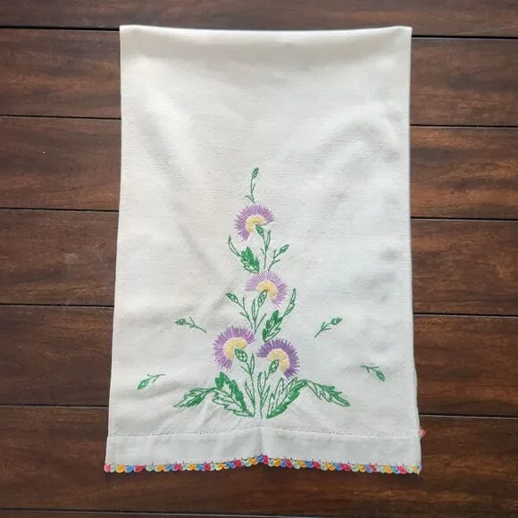 Vintage Floral Table Topper 36 x 12 Rectangle White w/ Multi-color Trim‎ Cotton