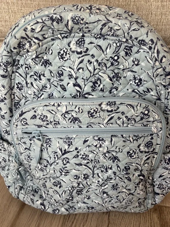 Vera Bradley Light Blue Quilted Floral Backpack in excellent condition