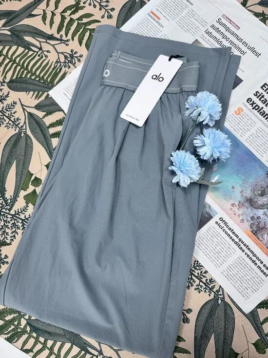 Brand New Steel Grey 🖼 ALO Yoga Suit Up Trouser,High-waisted Casual (Regular)💎