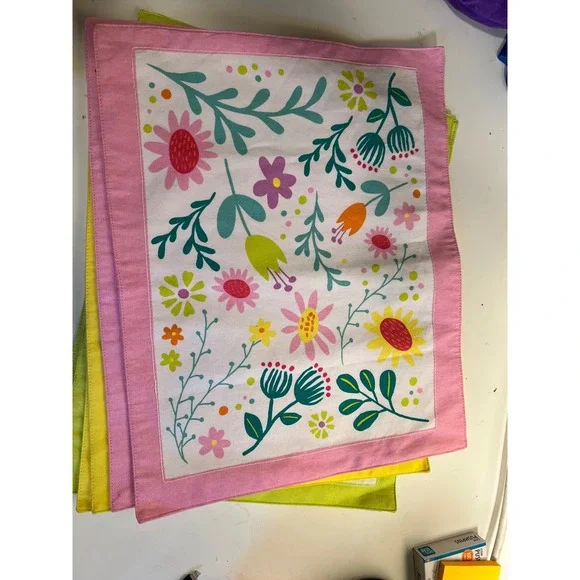 Handmade Set of 6 Floral Placemats Pink Yellow Green Reversible Botanical Print