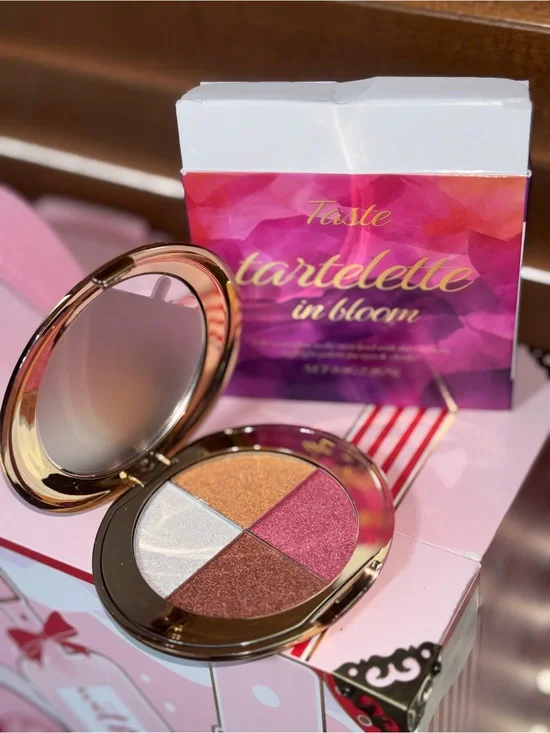 Taste Tartelette in Bloom Highlighting Eye & Cheek Palette