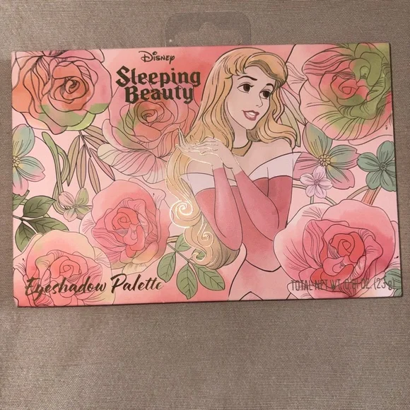 Taste Beauty x Disney Sleeping Beauty Eyeshadow Palette