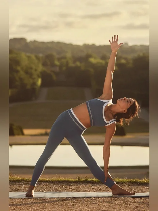 ALO YOGA | ✨NEW✨ Airbrush High-Waist 7/8 Better Together Legging in Bluestone/Wh