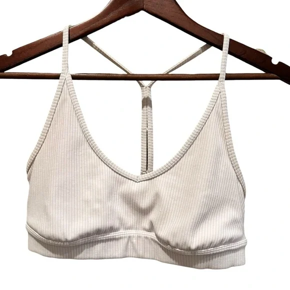 ALO Yoga Ribbed Blissful Bra Size Medium Ivory V-Neck Y-Back Everyday Support