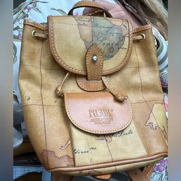 AUTHENTIC ALVIERO MARTINI BACKPACK