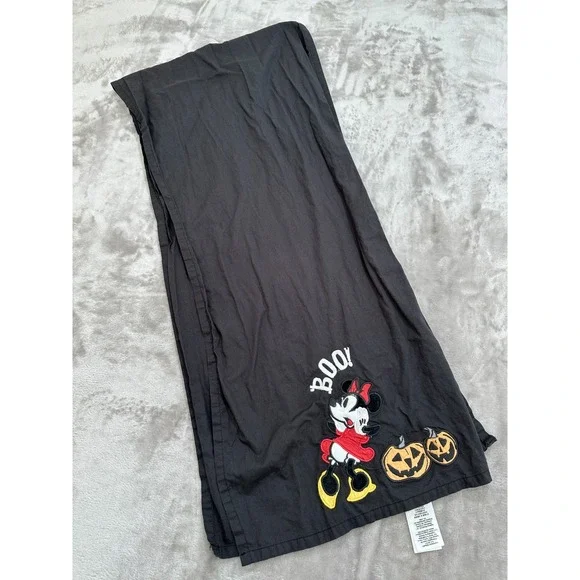 Disney x Pottery Barn Halloween‎ Table Runner Mickey Minnie Boo  68