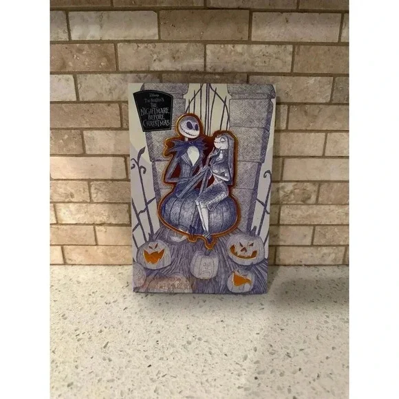 Disney Nightmare Before Christmas‎ 12 Color Eyeshadow Palette Halloween NEW b16