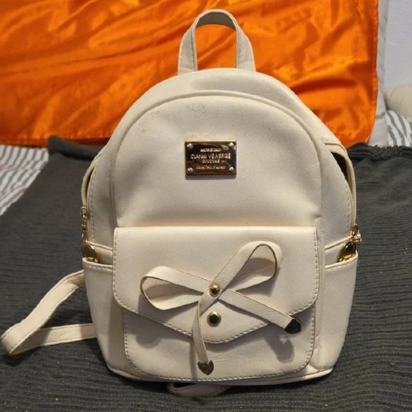 White Leather Small Backpack Made In Italy‎