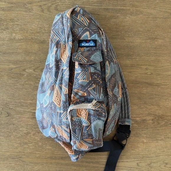 KAVU Rope Bag Sling Backpack Mesa-Southwestern Geometric Tribal Blue Orange