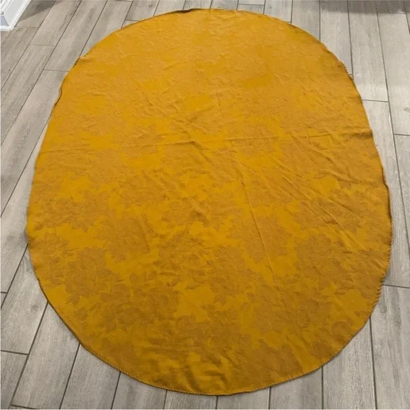 Mustard Color Damask Jacquard Print Oval Tablecloth 79x57