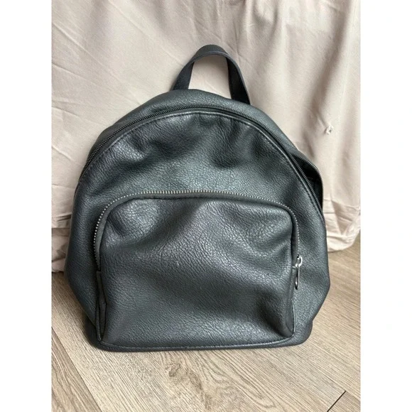 Universal Thread Black Pebbled Faux Leather Mini Backpack Dome Bag Adjustable