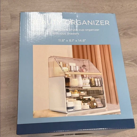 Beauty Organizer with Clear and White Design