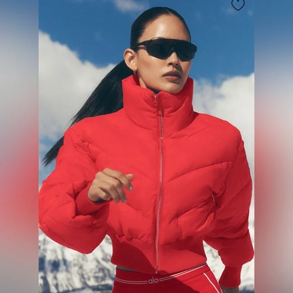 ALO Yoga NWT Cropped Atmosphere Puffer Bright Red Size L
