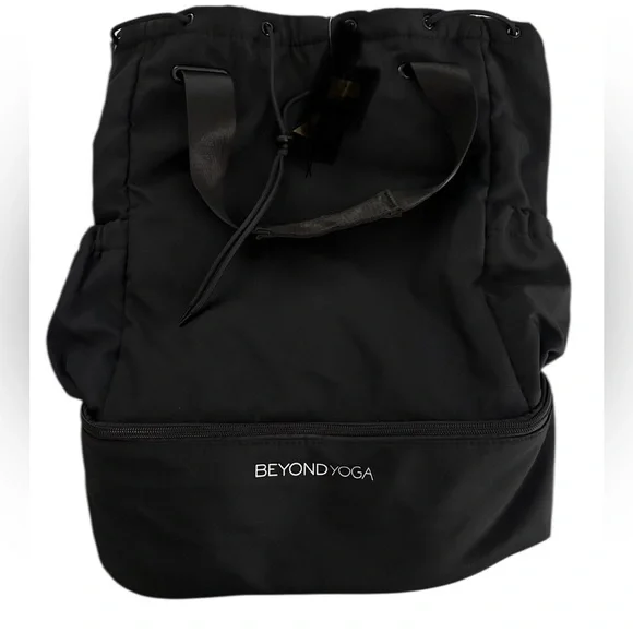 Beyond Yoga Black Convertible Gym Bag Backpack Tote