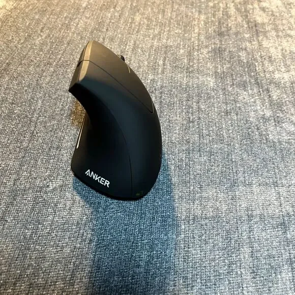 Anker 2.4G Wireless Vertical Ergonomic Optical Mouse 1600DPI 5-Button Laptop PC