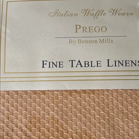 Table cloth NWT Tan Waffle Weave Table Linen NWT
