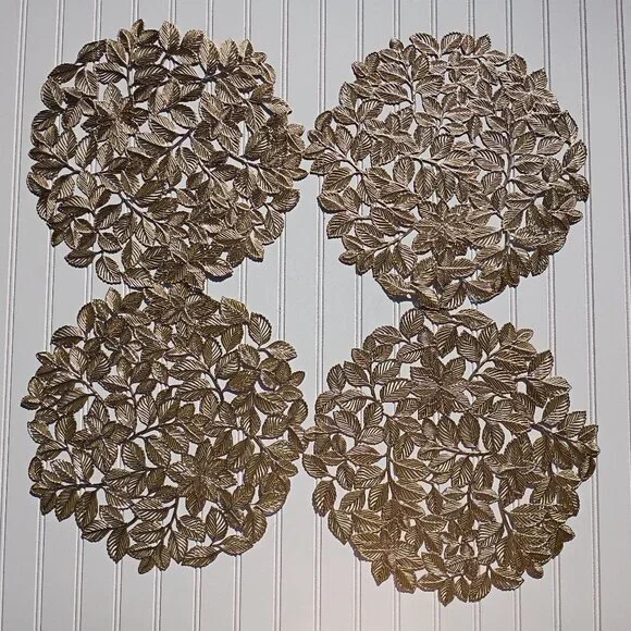 Gold Vinyl Placemats Set of 4 MCM Vintage Style Round Textured Christmas 14.5 in