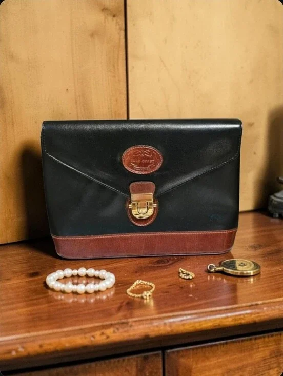 Gold Coast Genuine Leather Push Buckle Closure Clutch Handbag