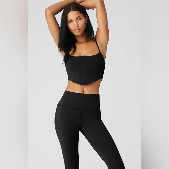 ALO YOGA | ✨NEW✨ Softsculpt Bra Tank in Black