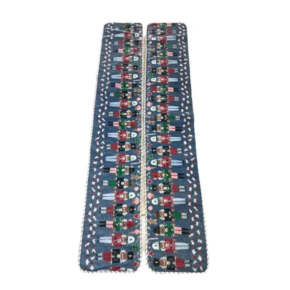 Vintage NUTCRACKERS Christmas Table Runner  13