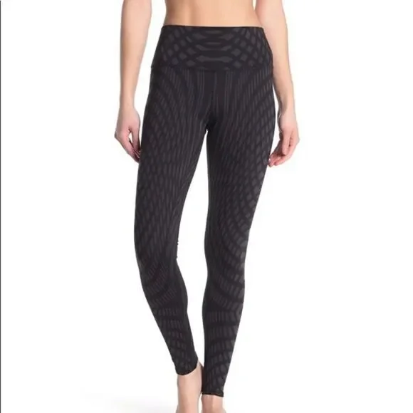 ALO YOGA High-Waist Airbrush Full length legging in Black Arches Size S