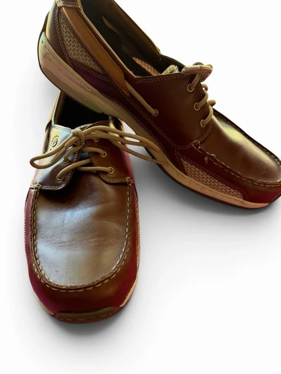 Dunham Men's Brown Leather Lace-Up Boat Shoes