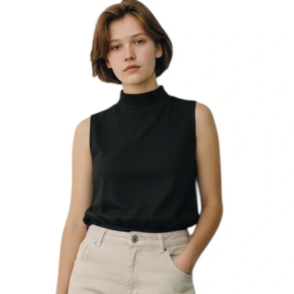 ALO Yoga Black Sleeveless Fuzzy Soft Crop Top S