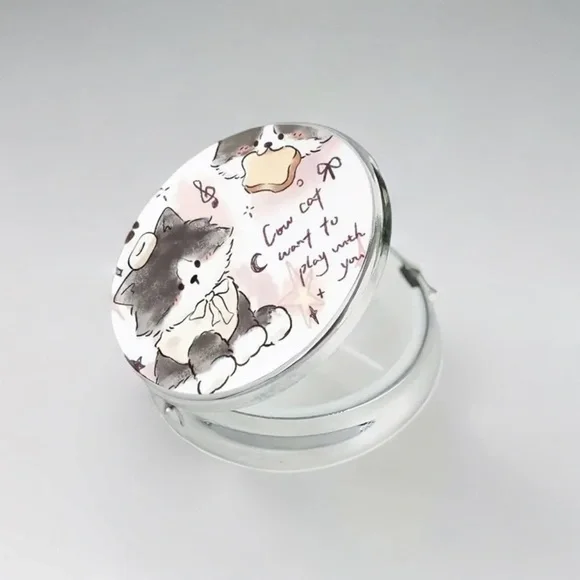 Cute Tabby Cat Pill Case, 3 Compartment Holder, Kawaii Kitty Compact Mirror