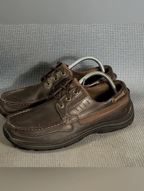SKECHERS Men's Relaxed‎ Fit Moc Toe Boat Shoes Brown Size 9
