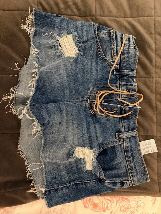 Hollister 2000’s Tie Front Blue Denim Low-Rise Baggy Shorts