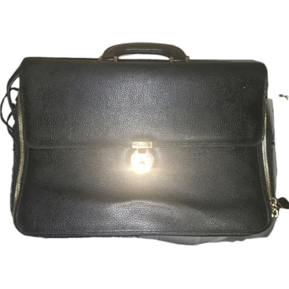 Salvatore Ferragamo Hard Case Zippered Black Leather Briefcase With Lock And Key
