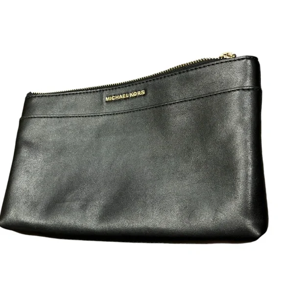 Michael Kors travel bag/pouch crossbody gold hardware travel classic