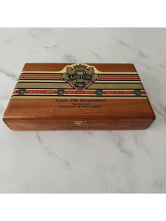 Vintage Ashton VSG Enchantment Empty Cedar Cigar Box 22 Count Virgin Sun Grown