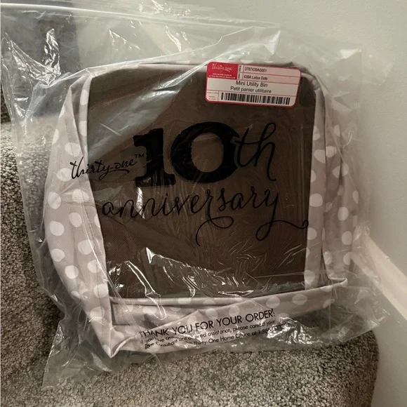 Brand new Thirty-One Mini Utility Bin
