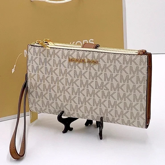 MICHAEL KORS LARGE DOUBLE ZIP WALLET WRISTLET COLOR: Vanilla LUGGAGE SI…