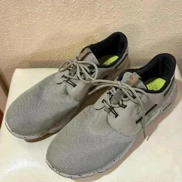 Sperry boat shoes size 13