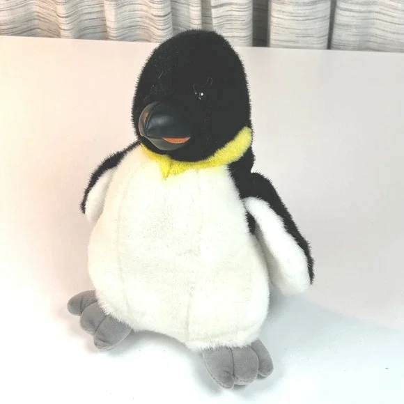 SeaWorld Emperor Penguin Plush Stuffed Animal Black White Yellow 9 Inch Souvenir