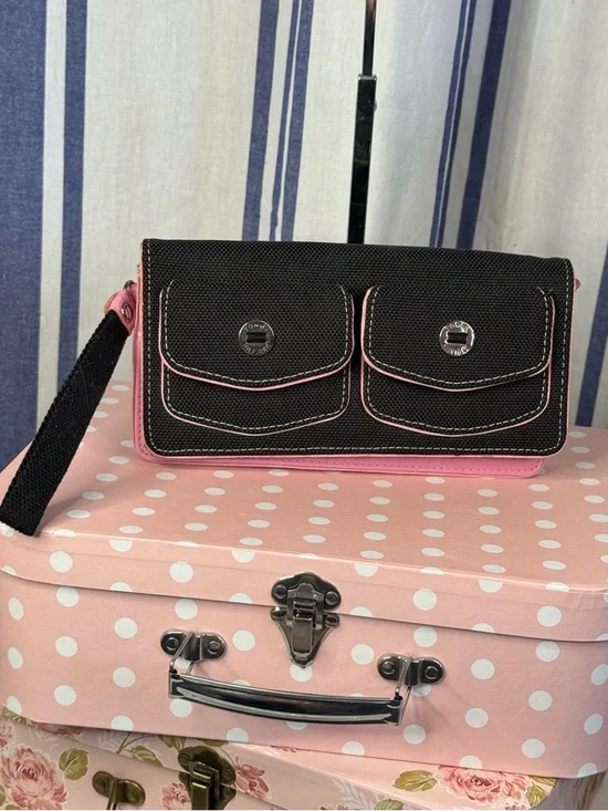 Tommy Hilfiger Black and Pink Women’s Wristlet Wallet