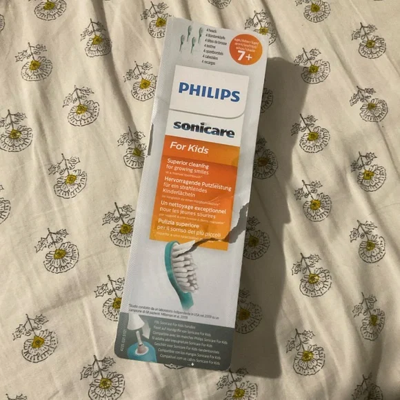 3 Philips Sonicare Kids HX6044 Replacement Toothbrush Heads For Ages 7+
