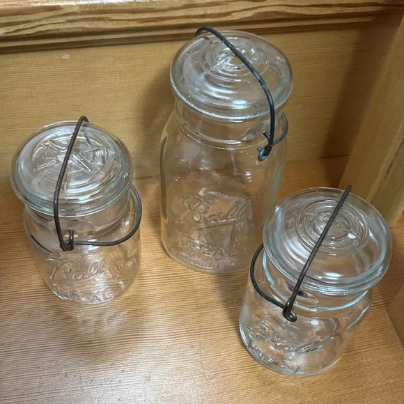 3 VTG Ball Ideal Jars