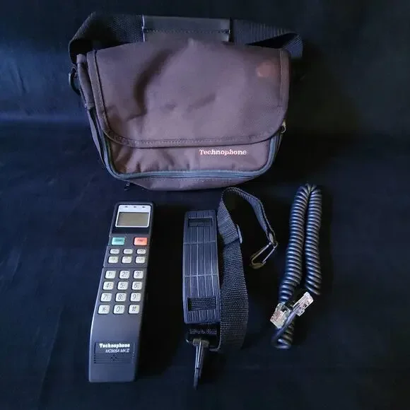 Vintage Technophone MC905A MK II Mobile Telephone Car Phone w/ Carry Case