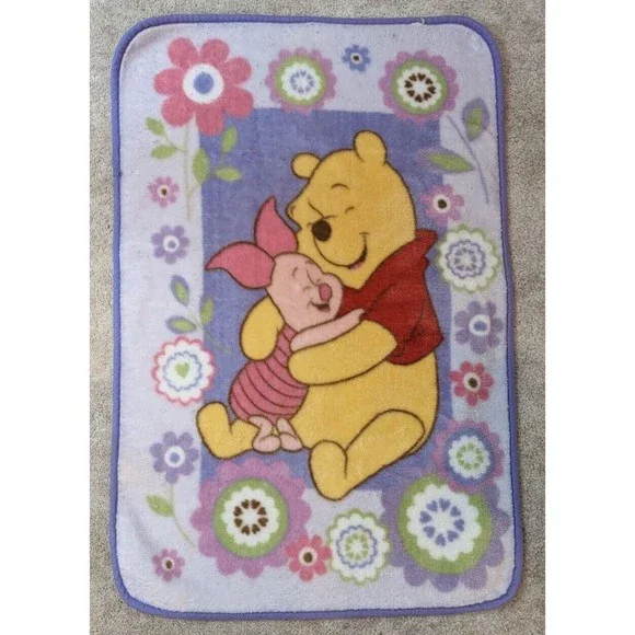 Disney Purple Floral Winnie The Pooh & Piglet Hugging Plush Throw Blanket 28X42