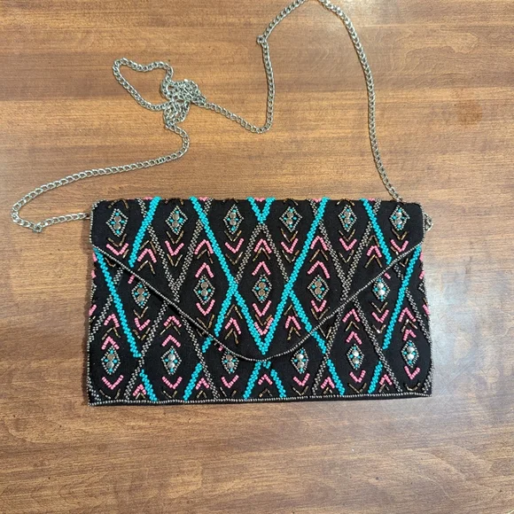 Bold‎ Black and Pink Geometric Clutch with Chain Strap