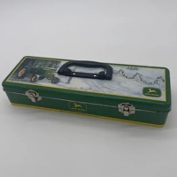 John Deere VINTAGE 2005 Toolbox Pencil Case Green Metal Tractor Theme