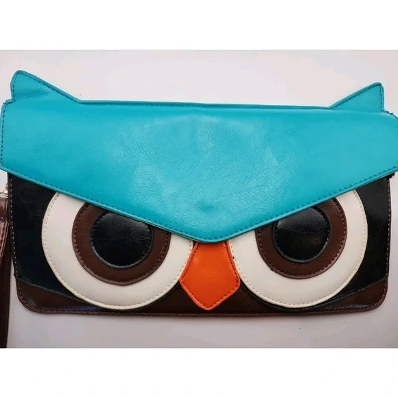 BMC Owl Wristlet