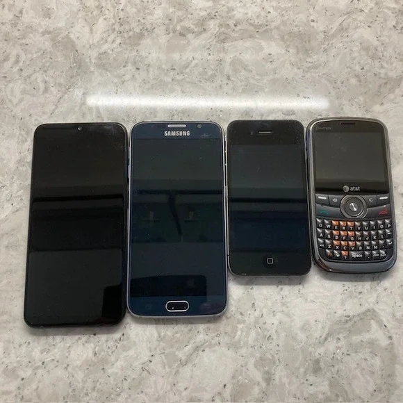 Cell phones parts Samsung A10 Galaxy 6 -Apple 4 and pantech