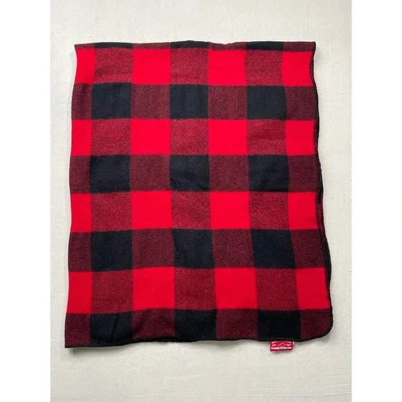 Marlboro Country Store Red Wool Blanket Buffalo Plaid Northwest Co. 65 X 56