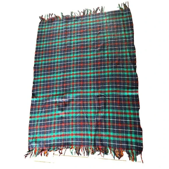 Pendleton 100% Wool Stadium Throw Blanket Green Blue Plaid Fringed 70”x 49”